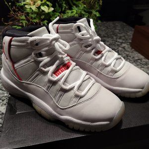 Jordan 11s “Platnium Tint”